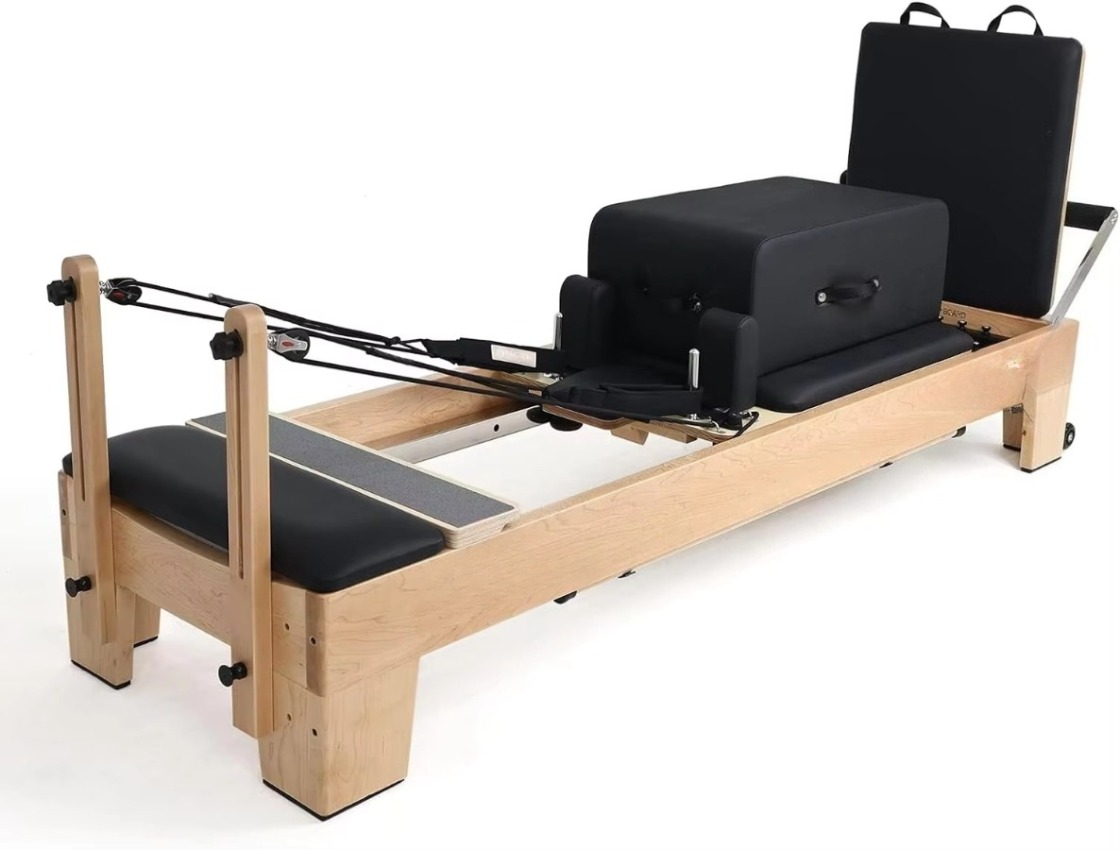 Pilates Yoga Instructor - Profesyonel Dayanıklı Stüdyo Eğitim Ustası Ahşap