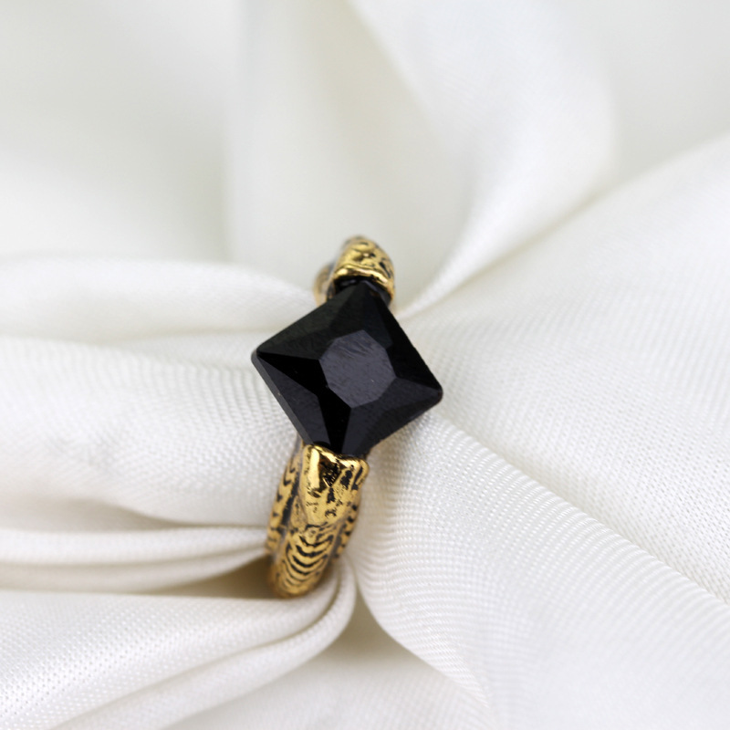 Siyah Kristalli Vintage Horcru - Pilates Ring Magic incelemesi ve fiyatı